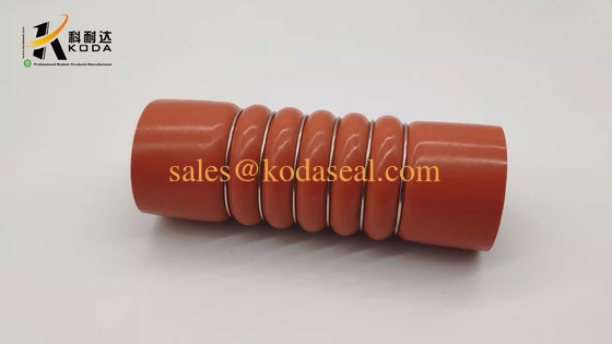 Red Color Silicone Hose 3845011382 Reinforced Truck Silicone Hose For Benz Truck